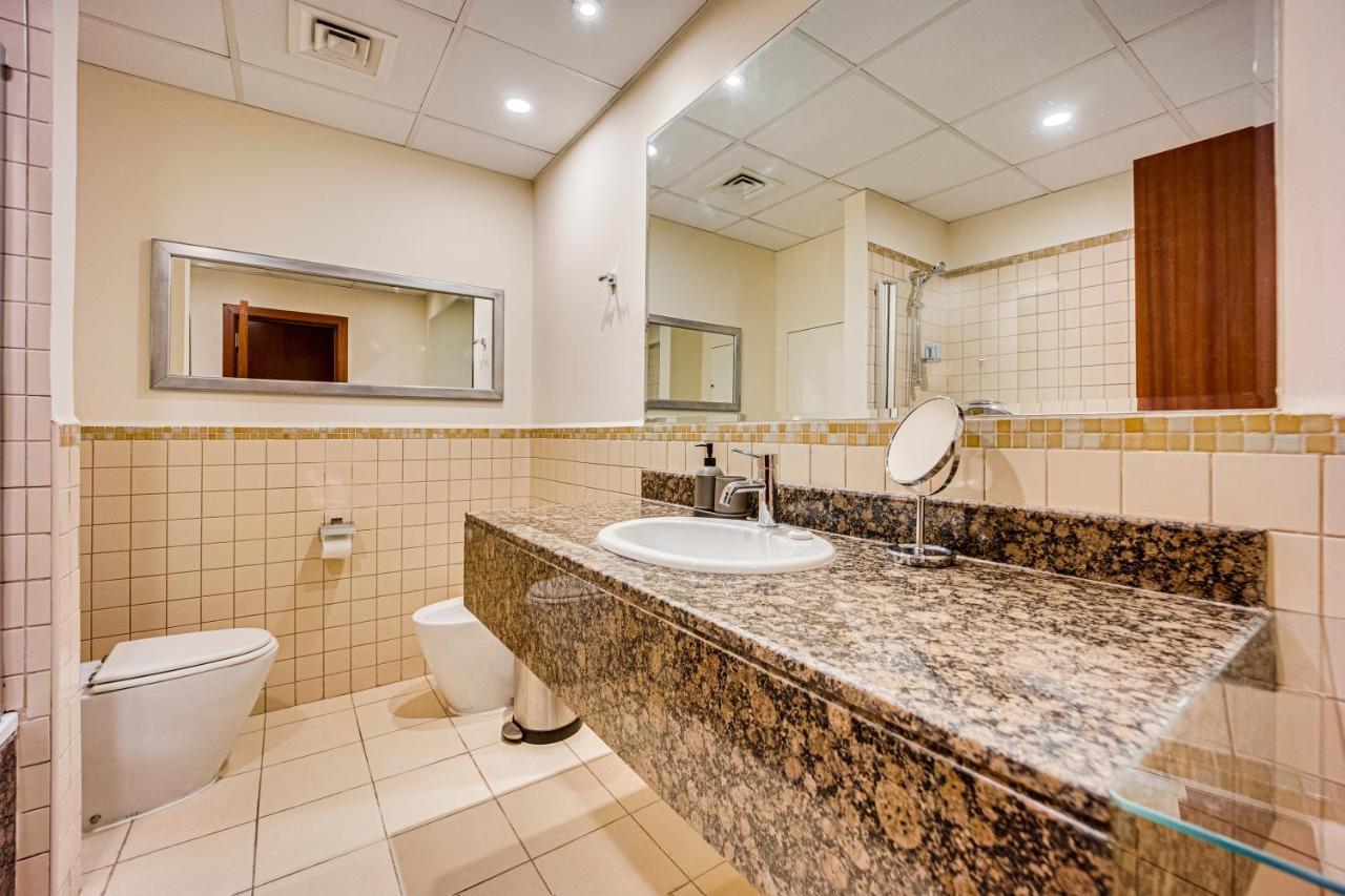 Stylish With Sea View In Jbr Apartment Dubai