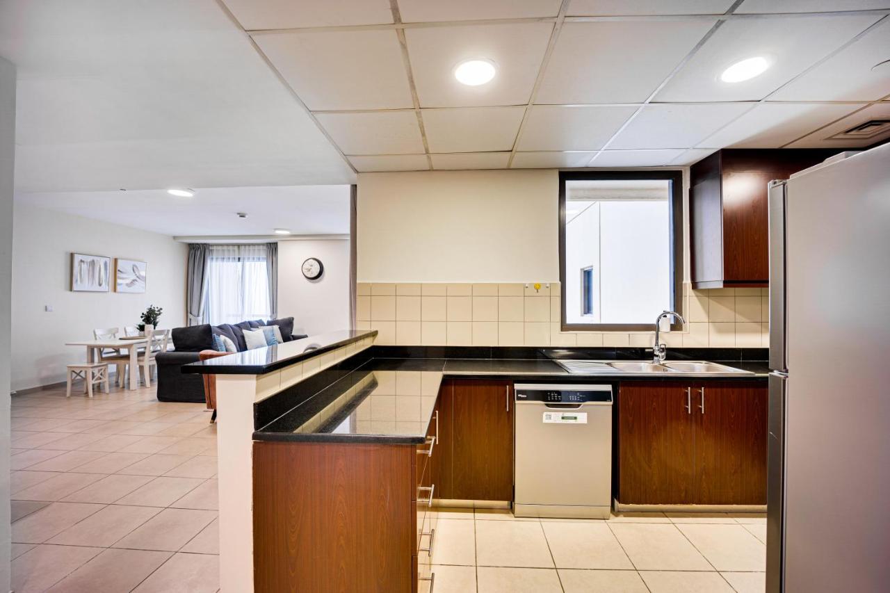 Apartment Stylish With Sea View In Jbr