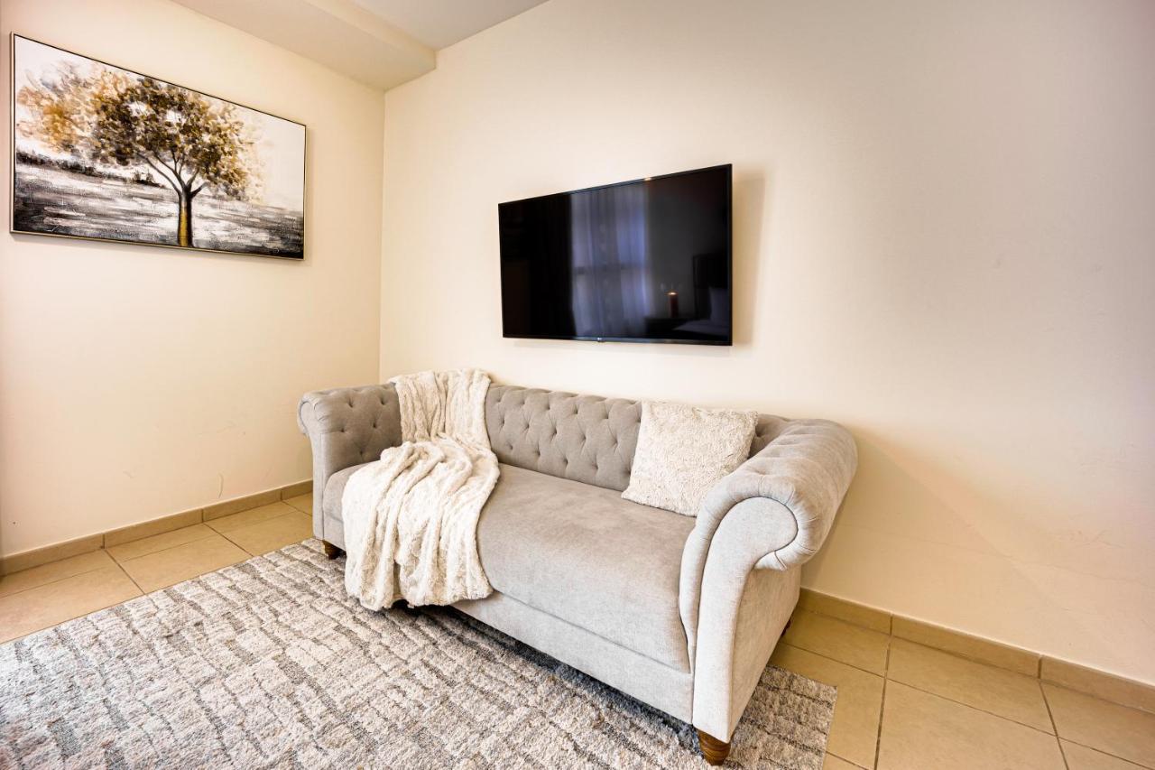 Stylish With Sea View In Jbr * Dubai